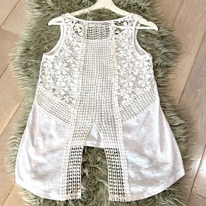 ❣️❤️Devoted❣️🌺crochet back fdesign elegant tops❣️👍👍❣️❣️❣️❣️❣️